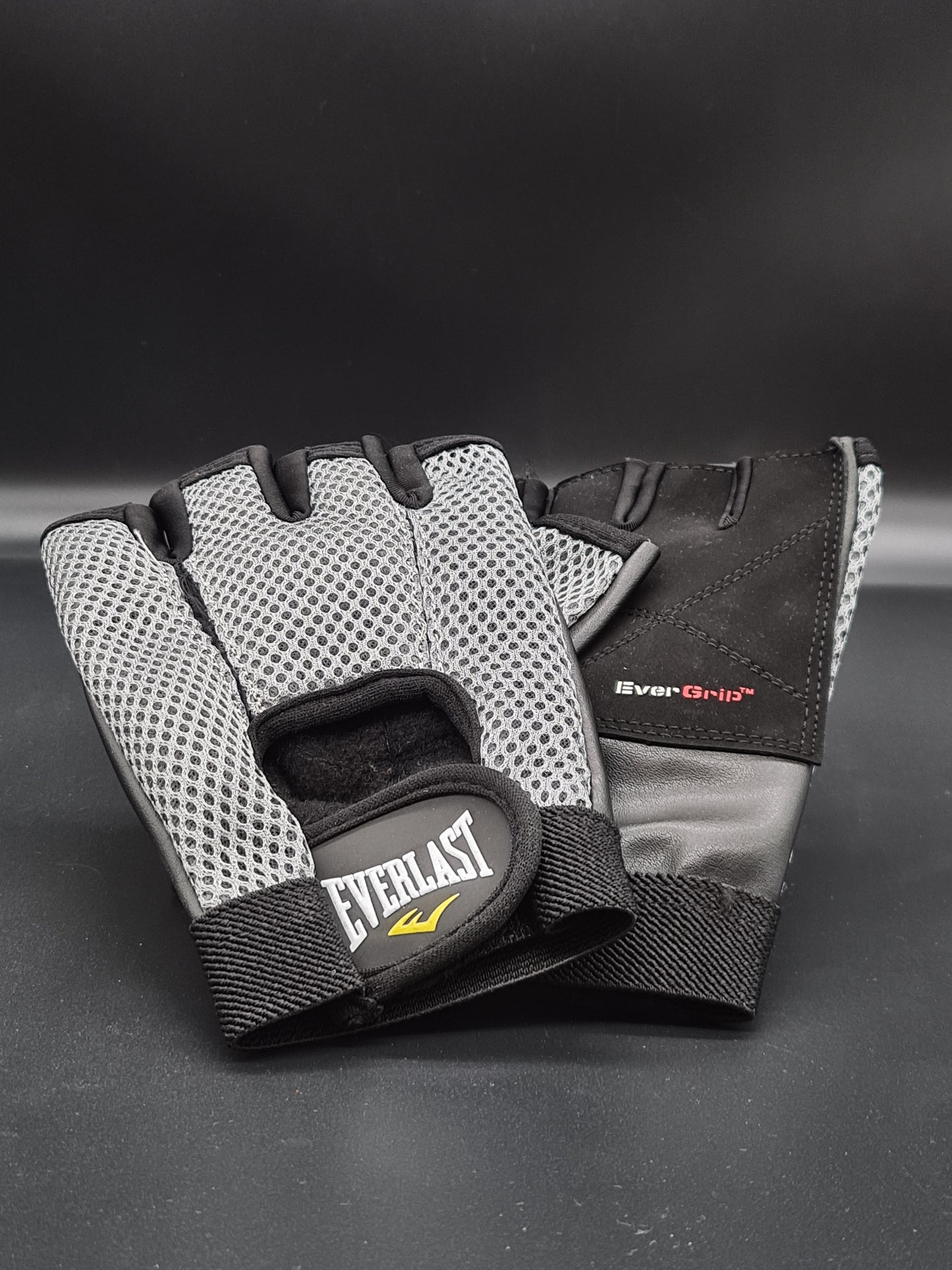 Everlast Weight Lifting Gloves